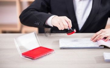 财务上市工作总结8篇