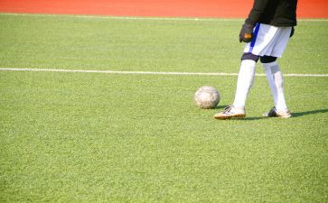 足球短传球教案8篇