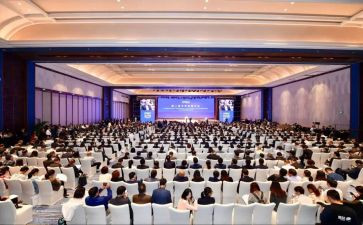 表彰大会校长讲话稿8篇