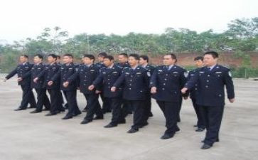 法院干警警示心得体会8篇