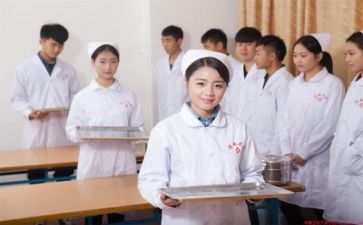 护理在学校自我鉴定8篇