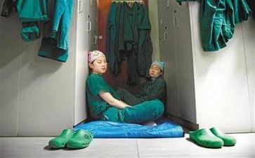 护士的年终述职报告8篇