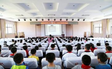 教师讲座心得体会800字6篇