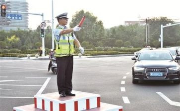 交警年终个人工作总结5篇