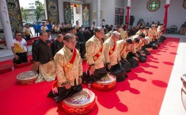 清明祭祖的作文精选8篇