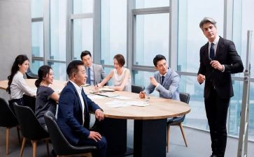 区财政局长述职报告8篇