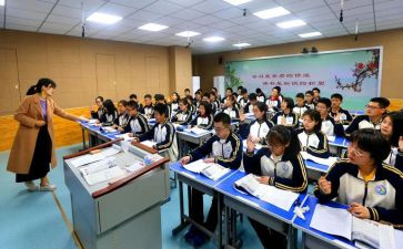 英语课堂教学反思与总结5篇