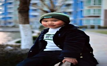 钱堆里的男孩读后感7篇
