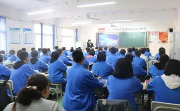 八年级英语备课组长工作总结6篇