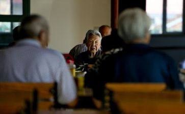 退休教师的讲话稿6篇