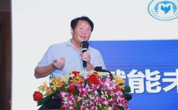 校长年度总结报告8篇