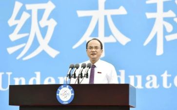 安全主题校长讲话稿7篇