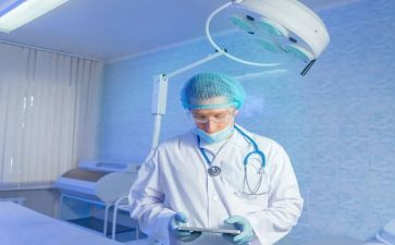 医生年终述职报告范文7篇
