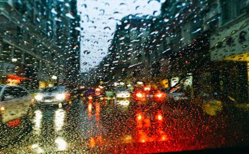 大班《秋天的雨》教案6篇