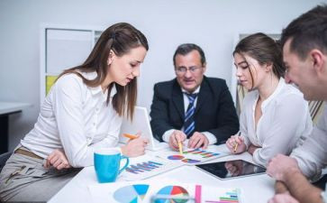 新职员的工作总结5篇